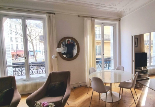 Appartement à vendre 4 pièces Paris 6e Luxembourg.